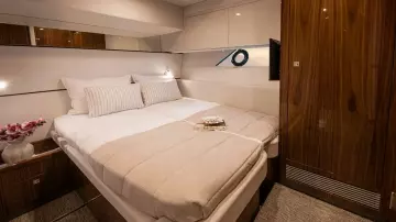 Thumbnail von Riviera 64 Sports Motor Yacht