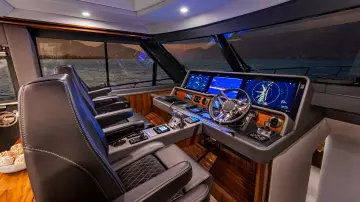 Thumbnail von Riviera 645 Suv