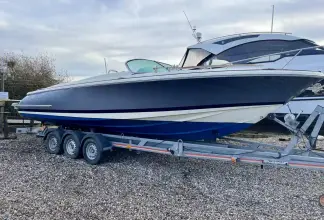 Chris Craft 27 Corsair