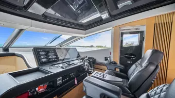 Thumbnail von Sunseeker Predator 80 Woodever