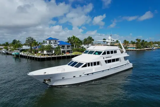 President 100 Motor Yacht Glen Ellen