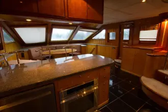 Thumbnail von President 100 Motor Yacht Glen Ellen