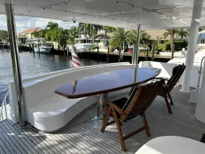 Thumbnail von President 100 Motor Yacht Glen Ellen