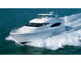 Thumbnail von Hatteras 80 Enclosed Bridge Skylounge