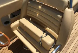 Thumbnail von Chris-Craft Corsair 28