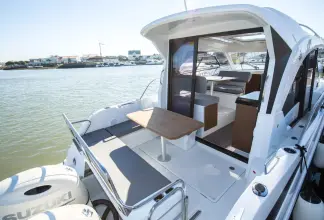 Thumbnail von Beneteau Antares 9