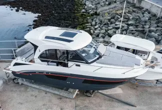 Thumbnail von Beneteau Antares 9