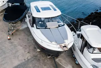 Thumbnail von Beneteau Antares 9