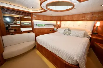 Thumbnail von Sunseeker 86 Yacht Bella