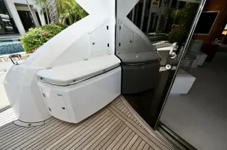 Thumbnail von Sunseeker 86 Yacht Bella